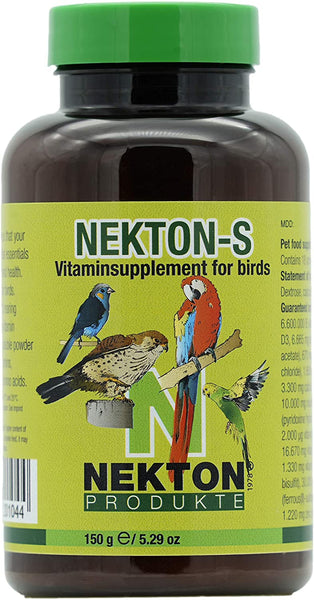 Multivitamin supplement for birds